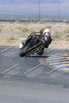 media/Feb-03-2024-SoCal Trackdays (Sat) [[767c60a41c]]/2-Turn 11 (10am)/